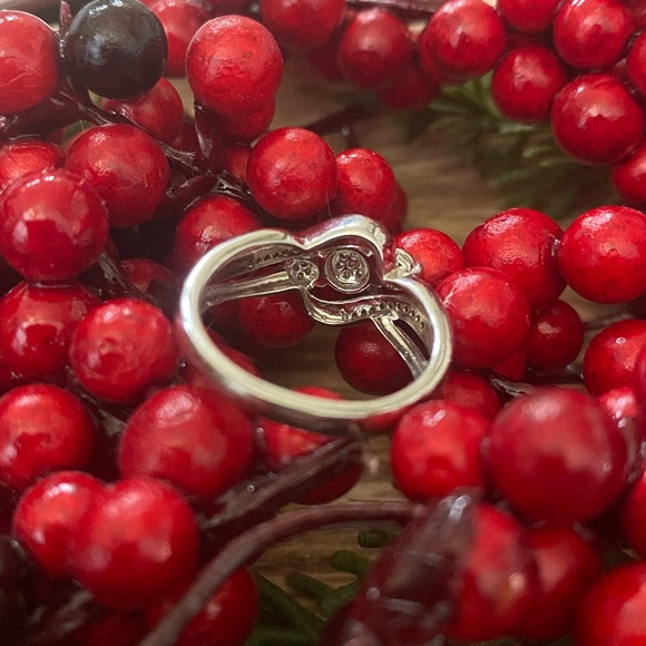 Gorgeous silver and white sapphire set - Picture 3 of 10